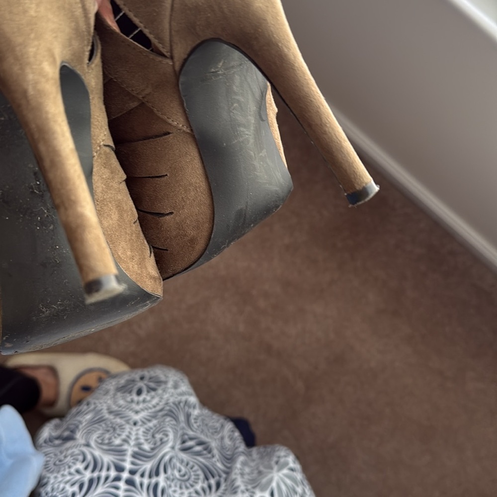 Qupid khaki Stiletto Heels with Ruched Design - Picture 5 of 5